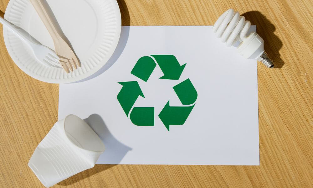 Czym jest recykling i na czym on polega?